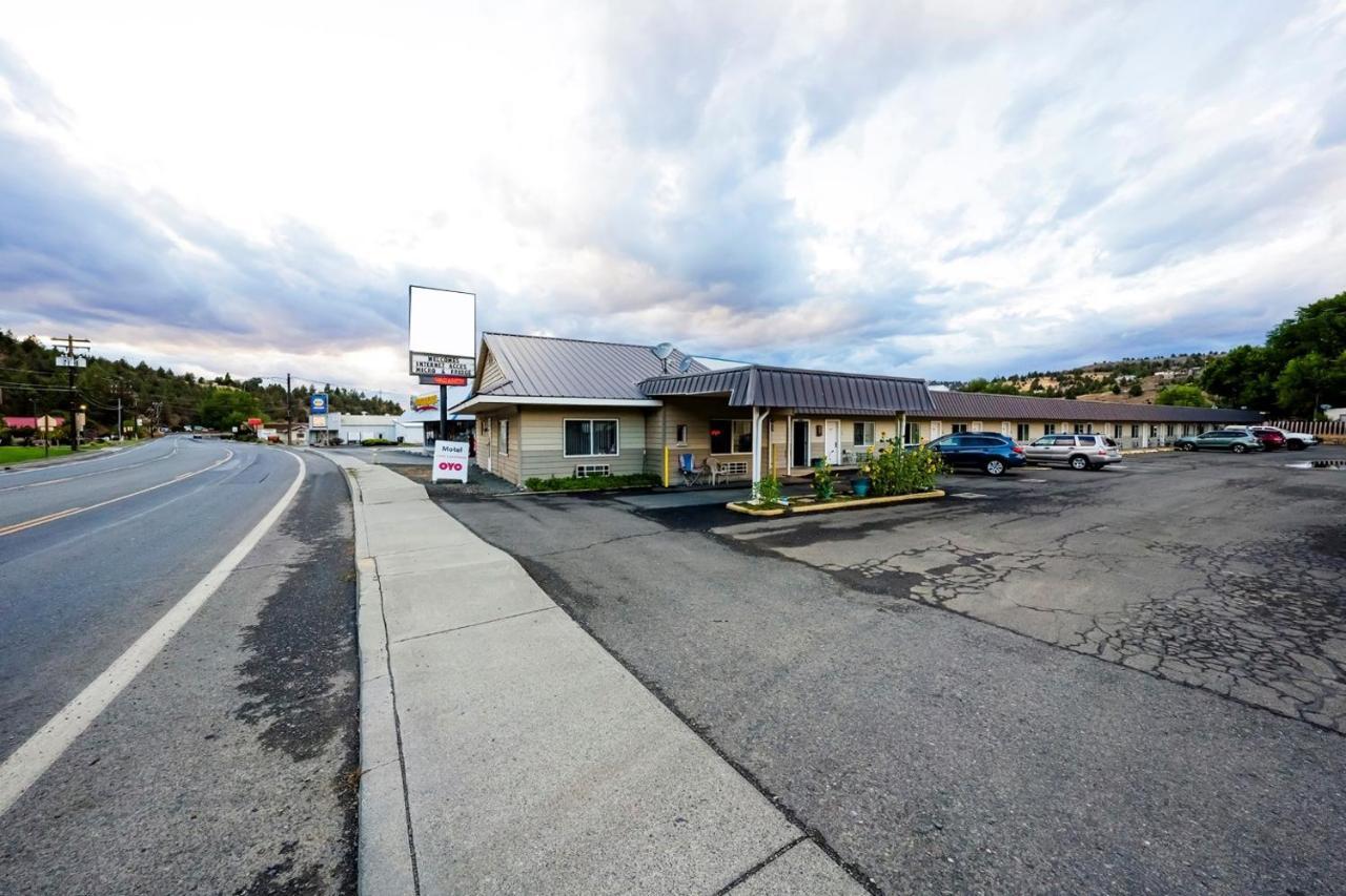 Oyo Riverside Inn John Day Or Екстер'єр фото