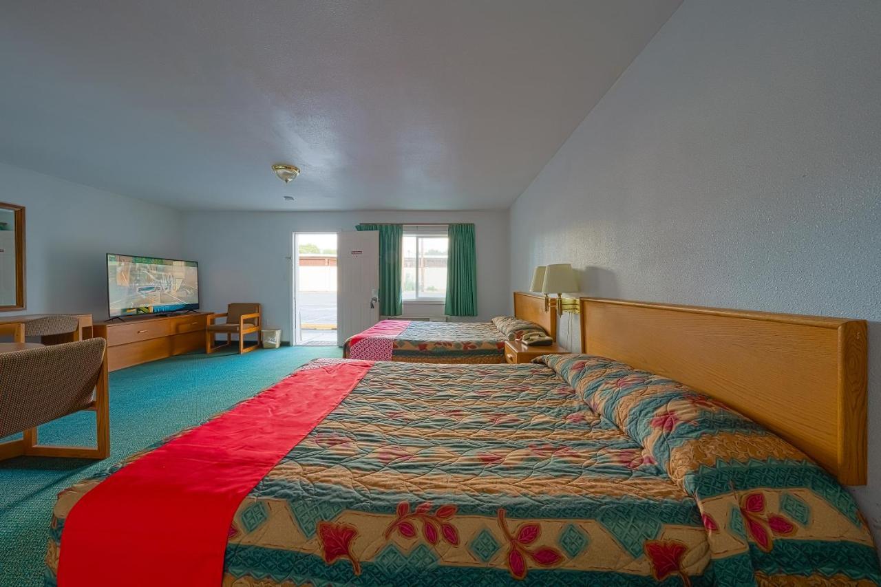 Oyo Riverside Inn John Day Or Екстер'єр фото