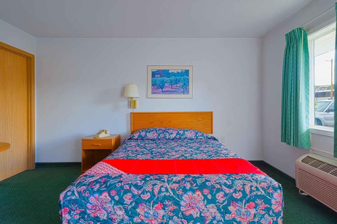 Oyo Riverside Inn John Day Or Екстер'єр фото