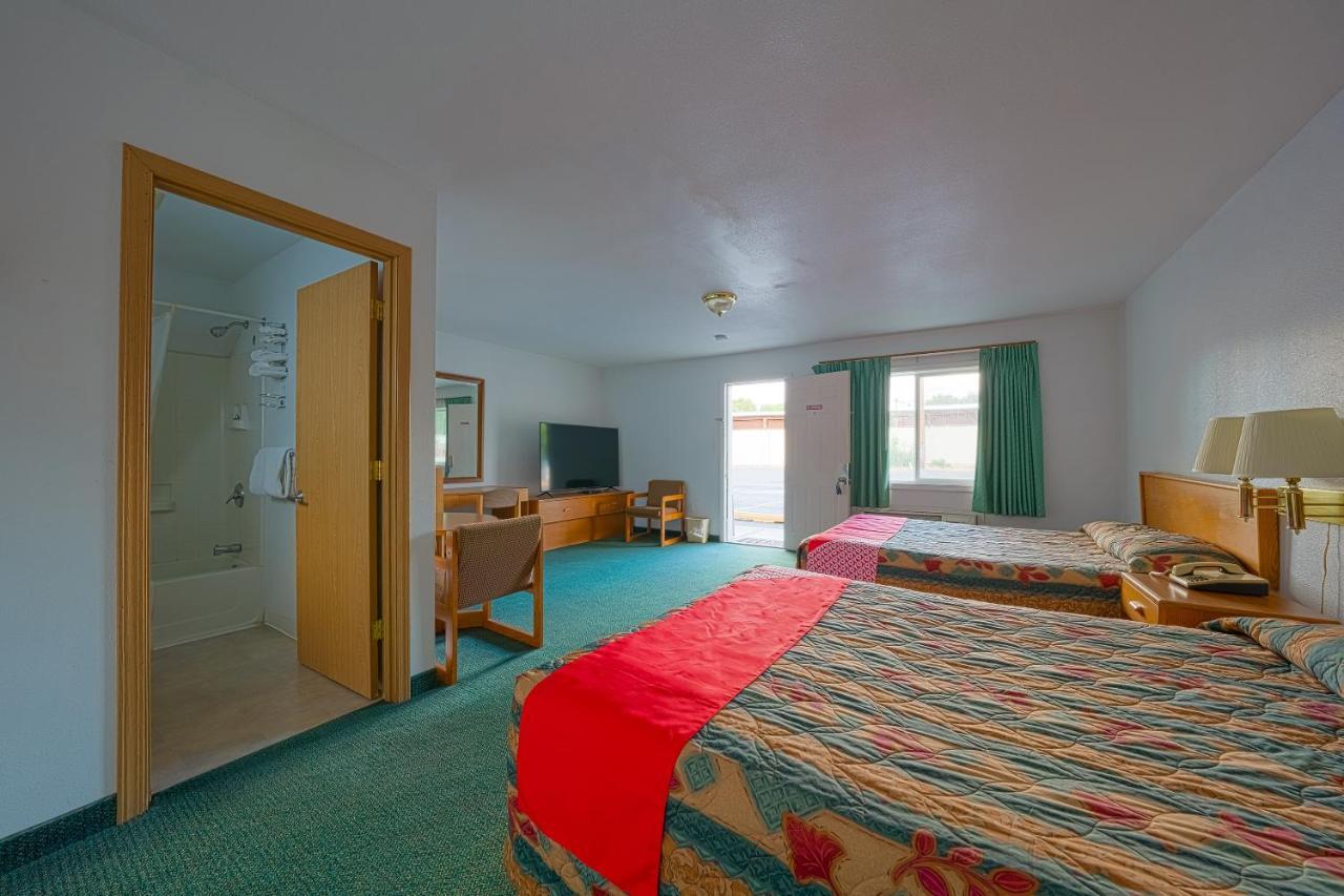 Oyo Riverside Inn John Day Or Екстер'єр фото