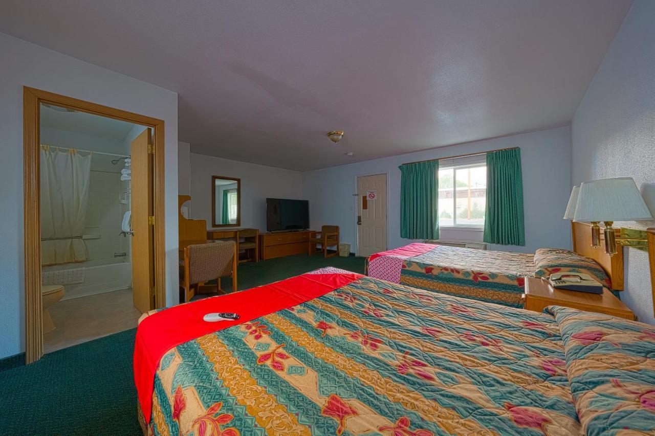 Oyo Riverside Inn John Day Or Екстер'єр фото