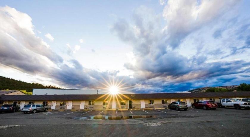 Oyo Riverside Inn John Day Or Екстер'єр фото